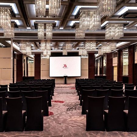 Hong Kong Skycity Marriott Hotel Eksteriør billede The Grand Ballroom