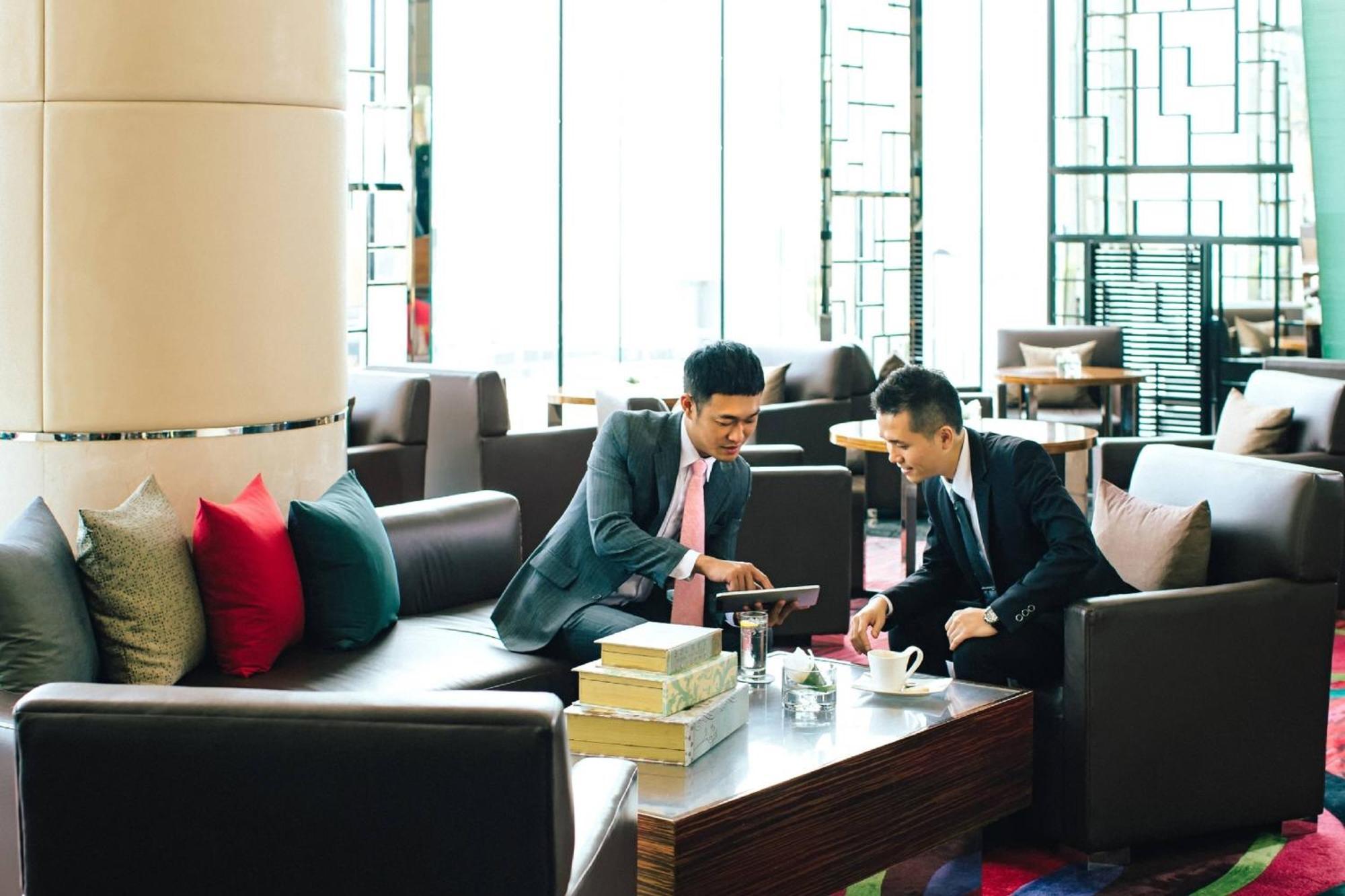 Hong Kong Skycity Marriott Hotel Eksteriør billede The Lounge at KLIA