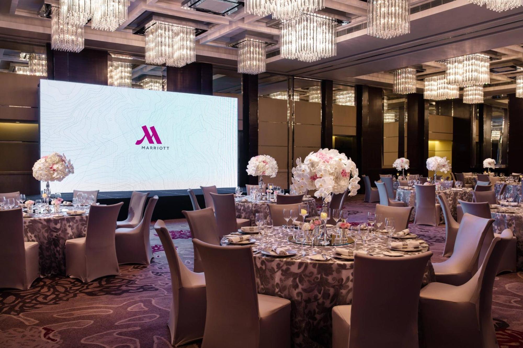 Hong Kong Skycity Marriott Hotel Eksteriør billede The Grand Ballroom