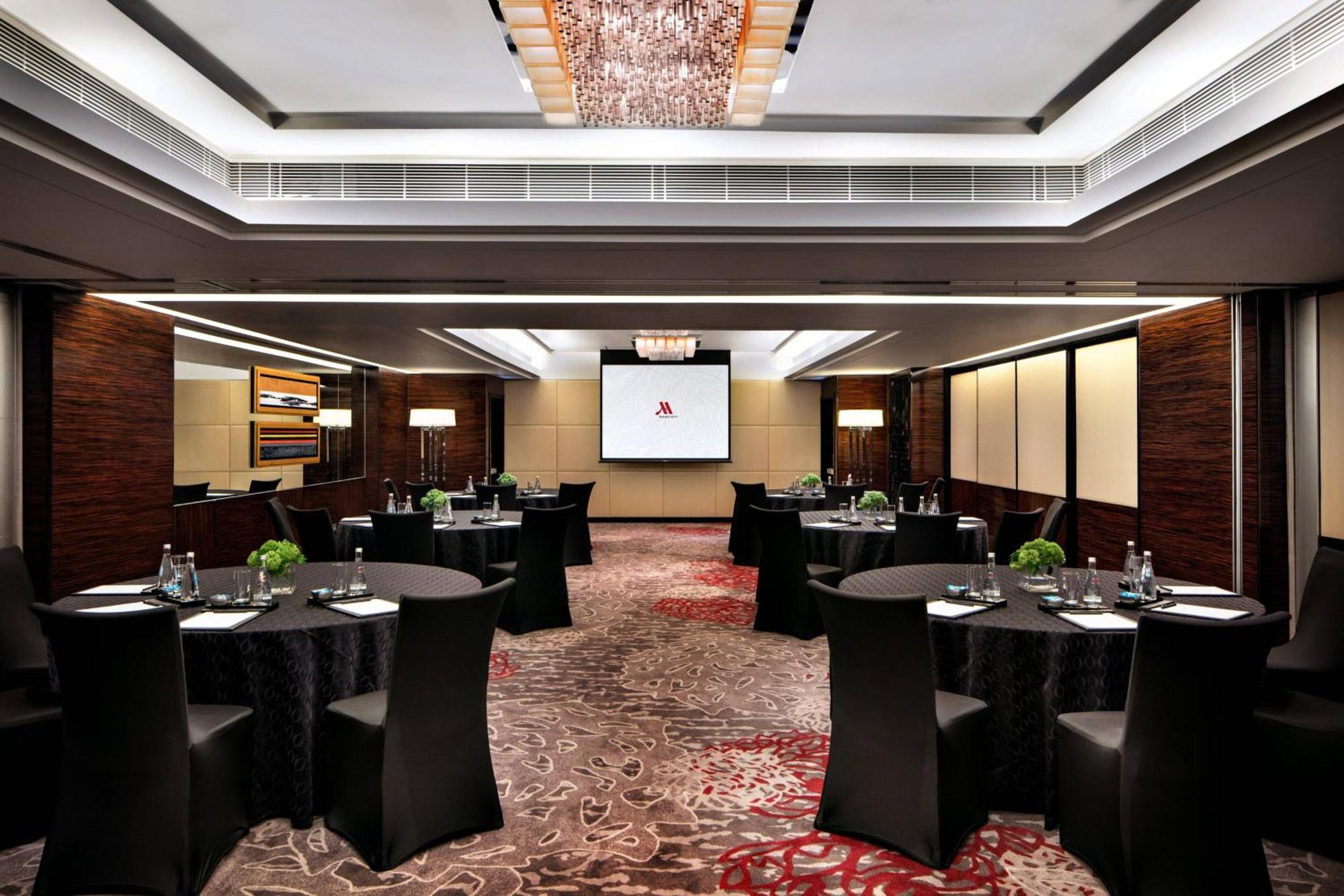 Hong Kong Skycity Marriott Hotel Eksteriør billede The meeting room